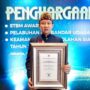 Dr marindo kurniawan ST.MM mewakili Pemkab Pringsewu Terima Penghargaan STBM Award Tingkat Madya dari Kemenkes RI