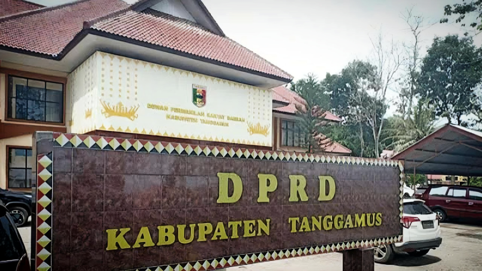 terdapat indikasi kerugian negara sebesar Rp 3,1 miliar dalam kegiatan perjalanan dinas Sekretariat DPRD Kabupaten Tanggamus