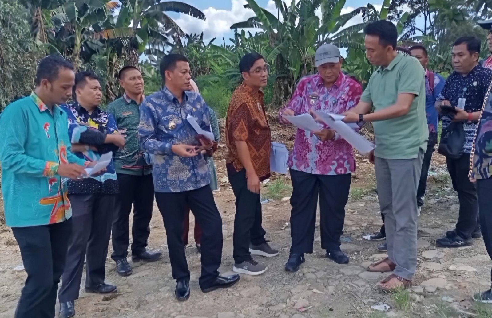 Kepala Bapperida Tanggamus Tinjau TPA Sampah Kali Miring untuk Tingkatkan Pengelolaan Lingkungan