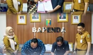 Langkahi ini menjadi wujud komitmen Pemerintah Provinsi Lampung untuk terus berinovasi dalam pelayanan publik, memanfaatkan kemitraan dengan berbagai pihak, dan menghadirkan solusi yang memudahkan masyarakat.