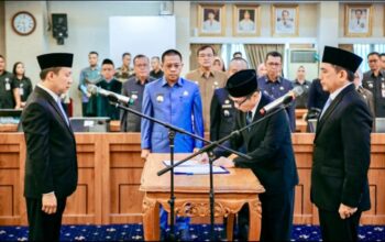 Rotasi Jabatan di Pemprov Lampung: Budhi Darmawan dan Febrizal Levi Resmi Tukar Posisi 