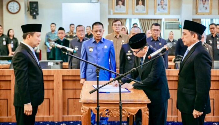 Rotasi Jabatan di Pemprov Lampung: Budhi Darmawan dan Febrizal Levi Resmi Tukar Posisi 